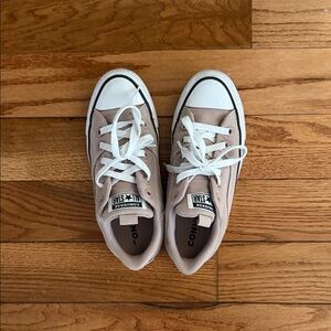 Converse Women's Sneakers in Beige and White